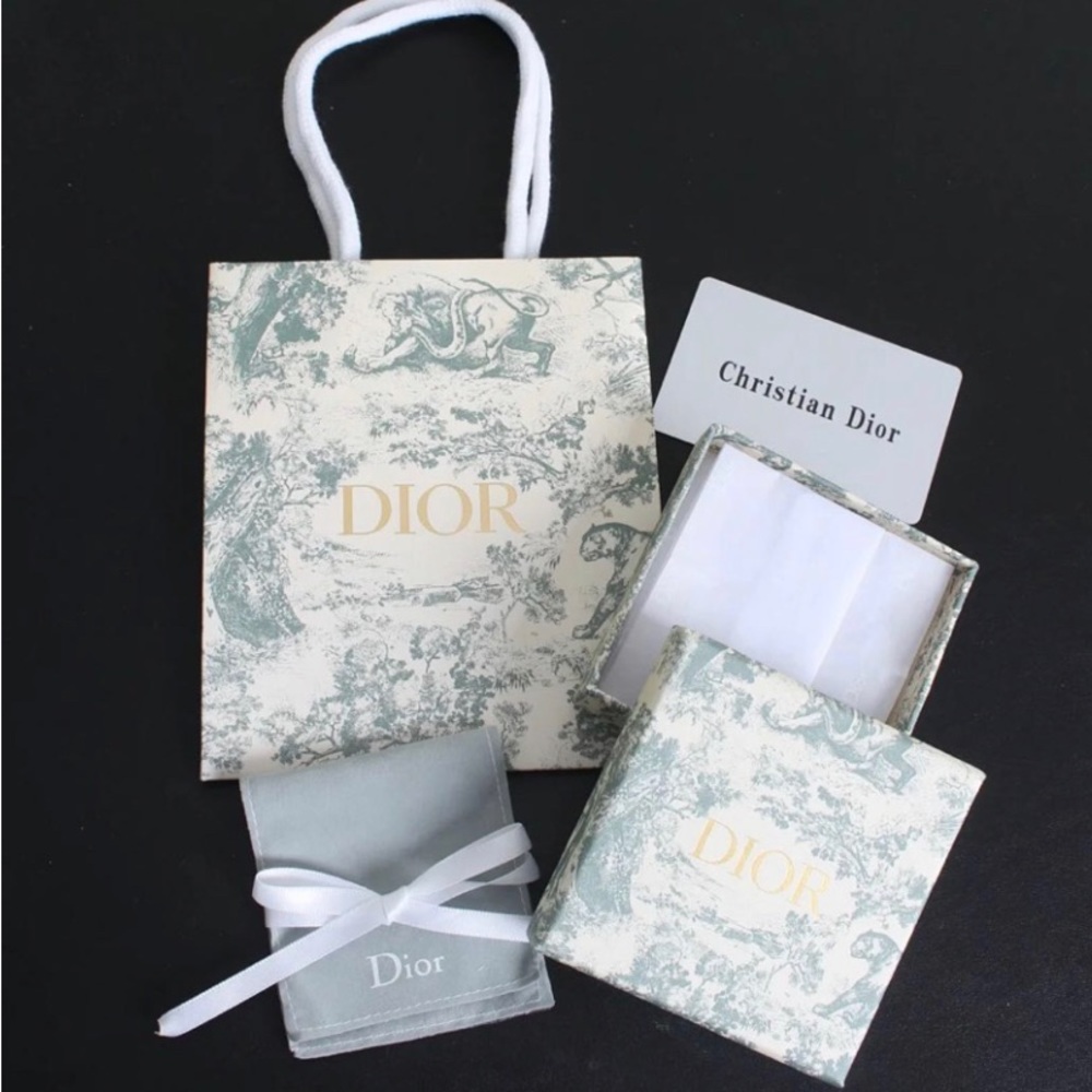 RARE Dior gift packaging